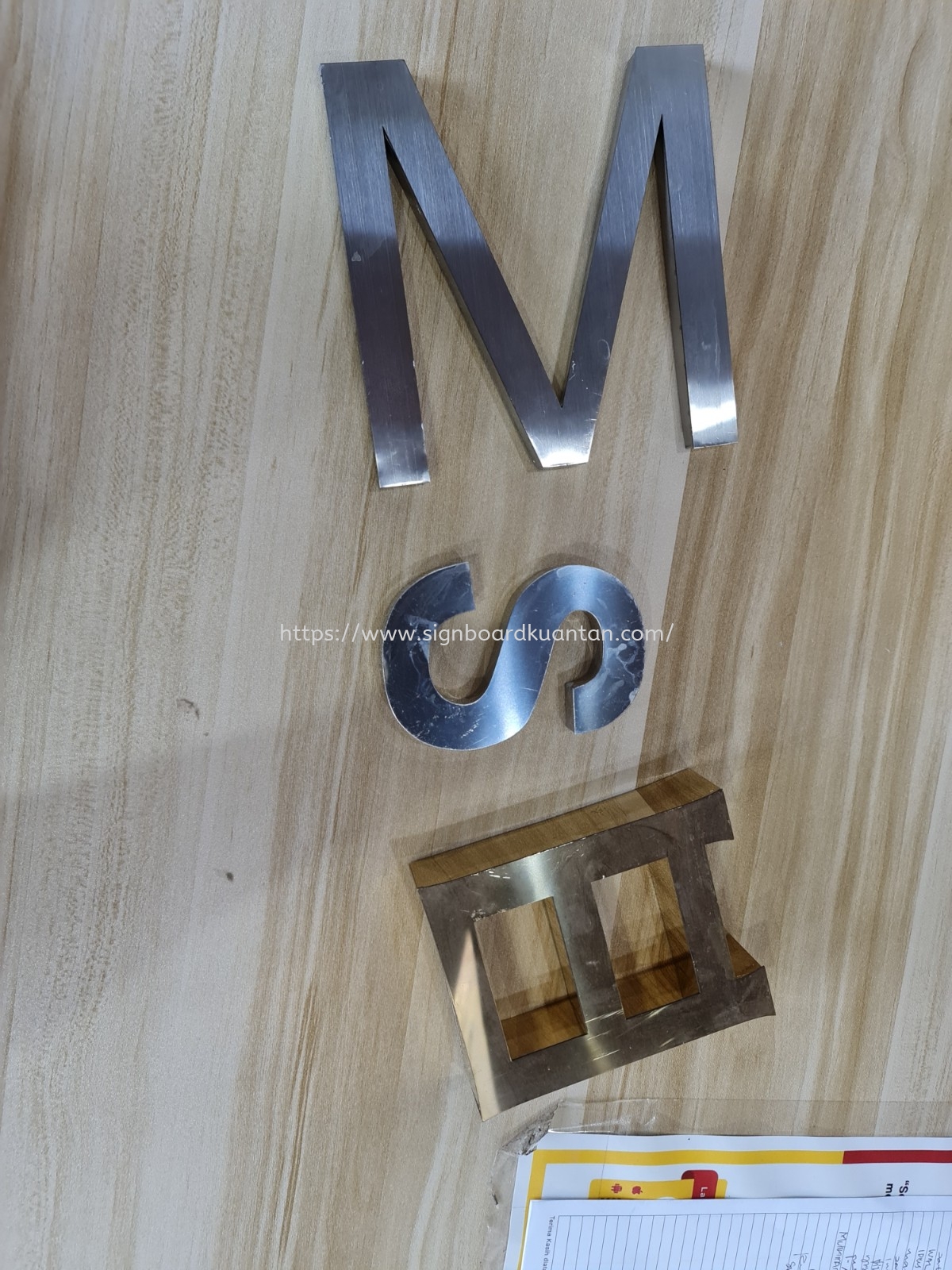 LETTER A TO Z INDOOR 3D BOX UP STAINLESS STEEL LETTERING WITHOUT LED AT KUANTAN MALAYSIA