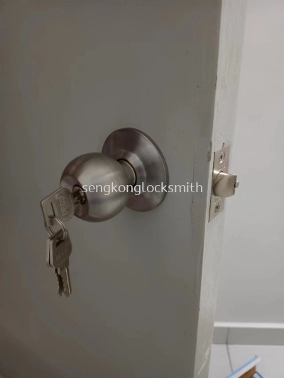 we have out door service installation door lock 