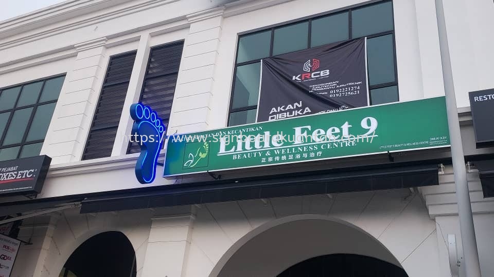 LITTLE FEET 9 LED NEON SIGN AT PULAU LANG TENGAH KUALA NERUS TERRENGGANU MALAYSIA