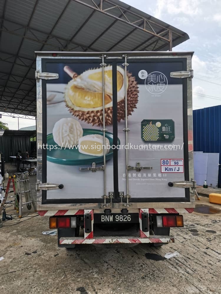 HONG KONG MX LAVA MOON CAKE 香港美心流心月饼 LORRY STICKER AT MARAN TOWN PAHANG MALAYSIA