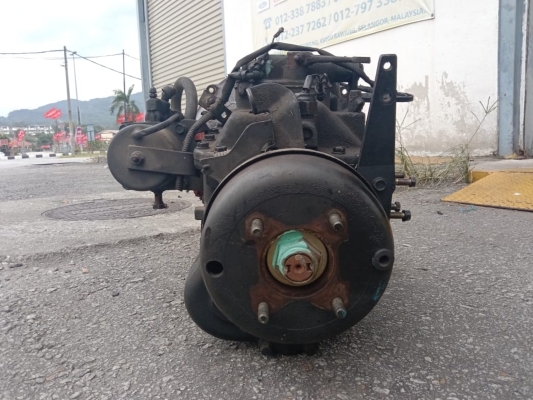 HINO FC
JO7C GEAR BOX 5SP