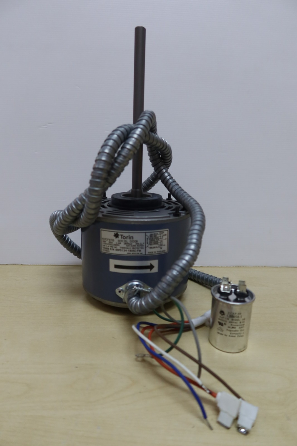 TORIN KHF2F4705 (180W 240V/50HZ) FAN MOTOR [C/W 4.0UF CAP.) (P/NO : 40P5134-180SC-FM)