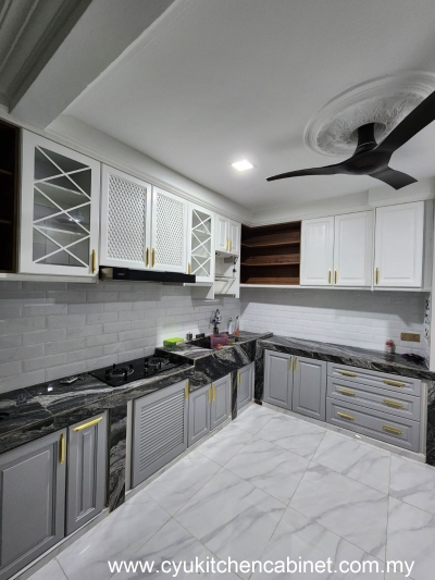 White Color Nyatoh Kitchen Cabinet