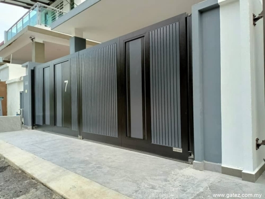 Pintu Pagar Lipat Rekaan Premium