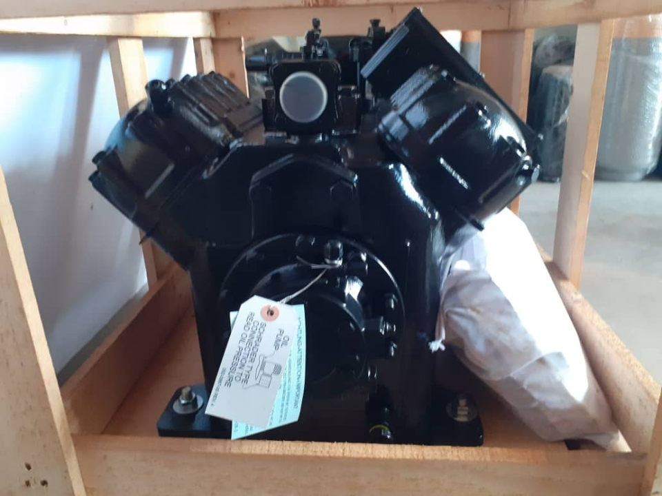 COPELAND 4SJH-300E-AWM/D-000 SEMI-HERMERTIC MEDIUM TEMP COMPRESSOR 30HP (POE)