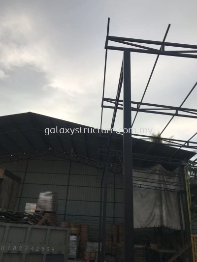 Before and After Job Done: To Fabrication, Supply and Install Factory Awning Metal Deck Paint - Telok Gong