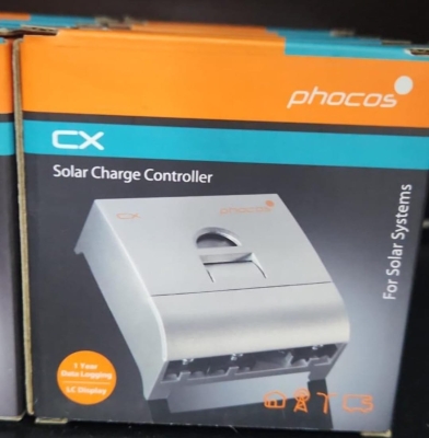 H004 - PHOCOS SOLAR CHARGE CONTROLLER CX40