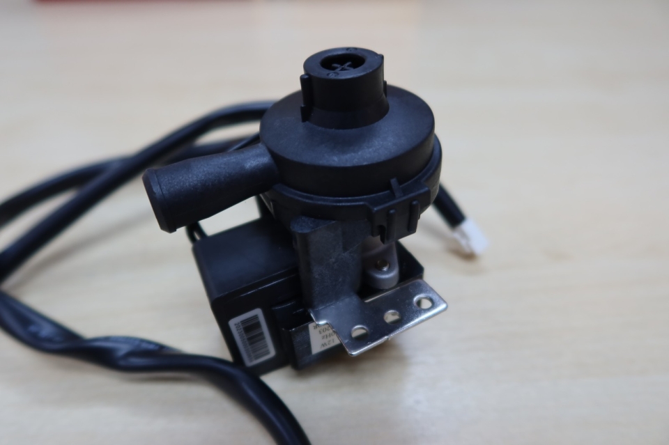 CARRIER PLD-12 12W (FOSHAN LEPUDA) (1PH/50HZ) DRAIN PUMP ASSY (S/S:17400802000012) (CARRIER:40HK25D)