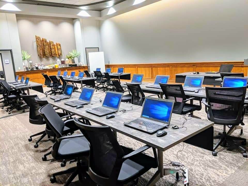 Latest Offer: Refurbished Computers Good To Improve The Training Centre In Malaysia