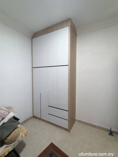 Contoh Almari Pakaian Built-in Tersuai - Skudai