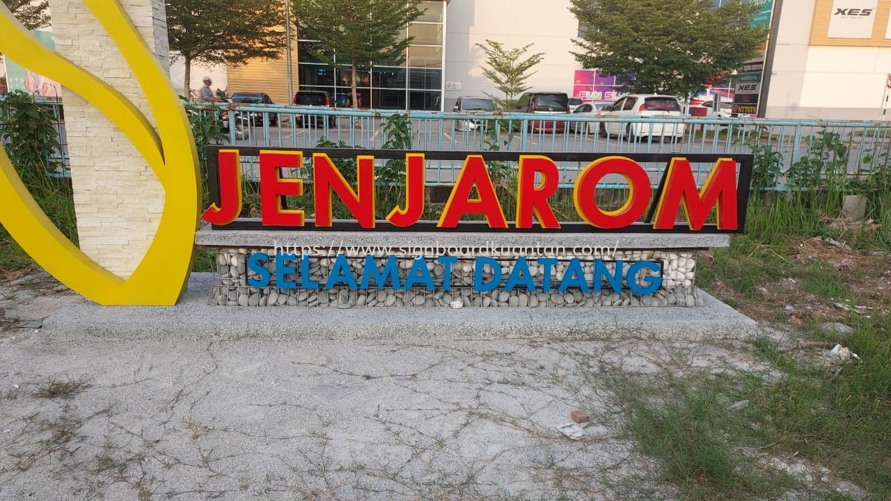 JENJAROM ALUMINIUM BIG 3D BOX UP LETTERING SIGNAGE AT BESERAH KUANTAN PAHANG MALAYSIA