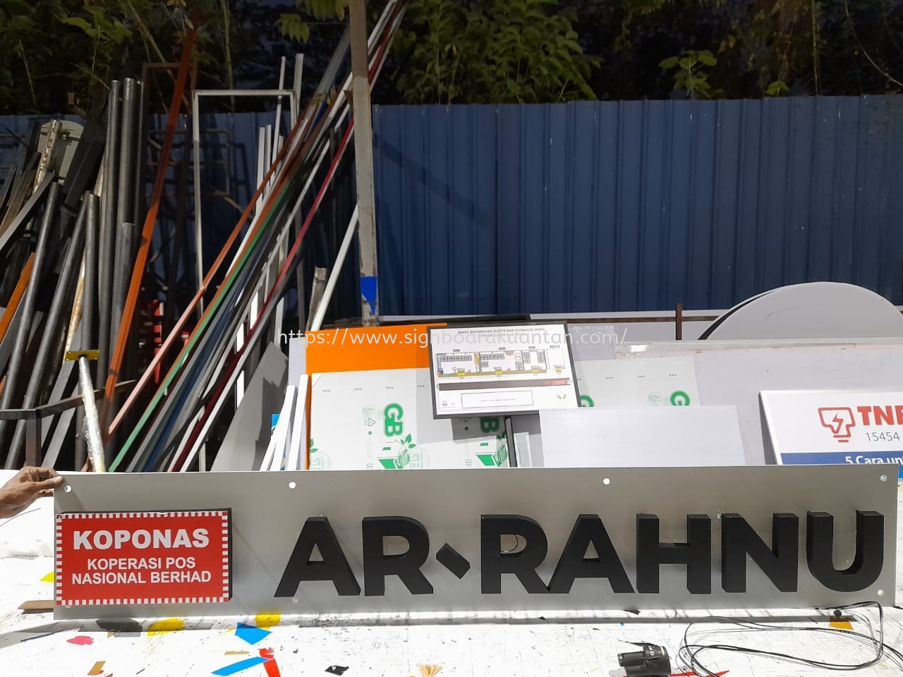 AR.RAHNU ALUMINIUM BIG 3D BOX UP LETTERING SIGNAGE AT TRINGKAP CAMERON HIGHLANDS PAHANG MALAYSIA