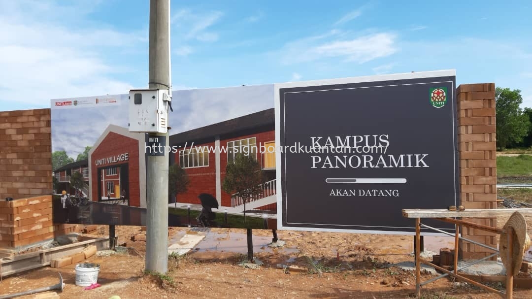 KAMPUS CONSTRUCTION PROJECT SIGNBOARD AT BIDOR BATANG PADANG PERAK MALAYSIA