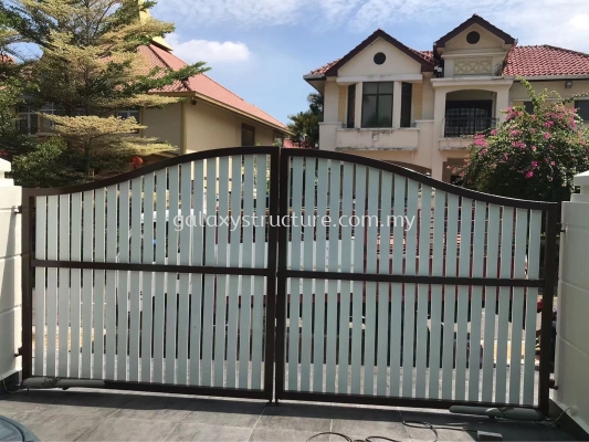 To Dismantle Old Small Bearing Gate, Repairing, Supply Install New Heavy Duty Bearing Gate, Alignments Back the Gate and Touch the Painting- Kota Kemuning 