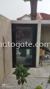  Aluminium wall fencing & Small manual Door