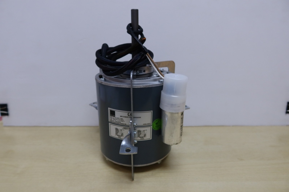 KRUGER MP230BDK1GESFS000000 MOTOR C/W CAP. 16.0UF & BRACKET (550W 220-240V/50HZ/1PH 4P-1)(KDD9/9T)
