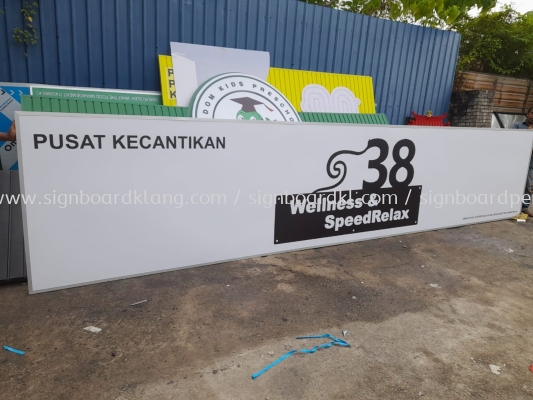 38 Wellness Speedrelax G.I Metal Signboard At Kuala Lumpur 