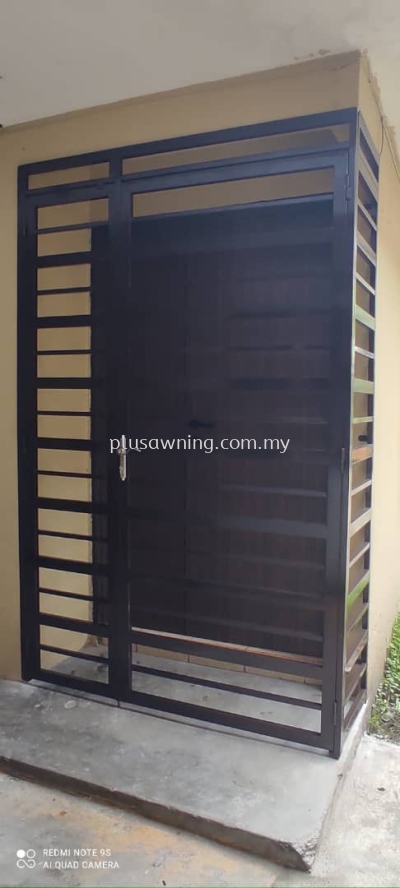 SWING DOOR GRILL @JALAN REJANG 1, SETAPAK, KUALA LUMPUR 