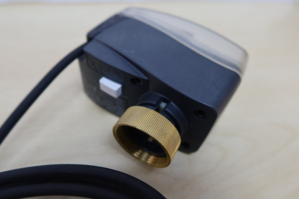 DANFOSS AME 110NL MODULATING ACTUATOR 24 VAC, 130 N, 5MM, 24S/MIN 0-10VDC (P/N:082H8057)