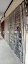  Mould Steel Collapsible Door 