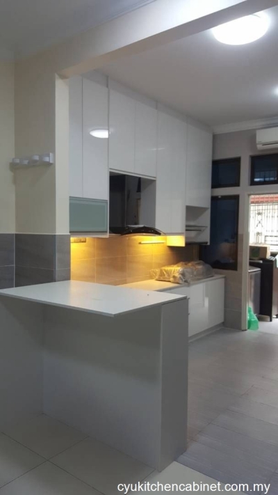 Kabinet Dapur Akrilik - 016