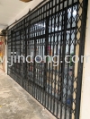  Mould Steel Collapsible Door 