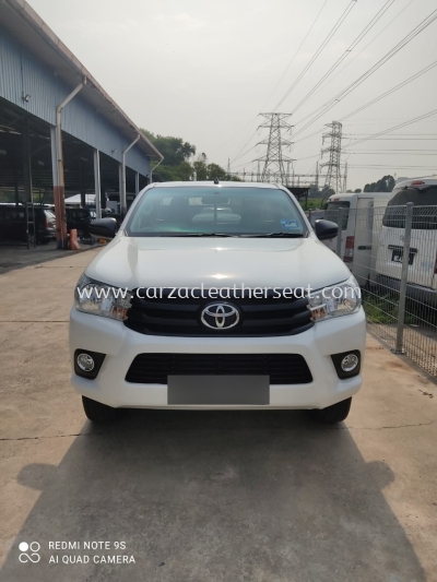 TOYOTA HILUX SEAT REPLACE LEATHER