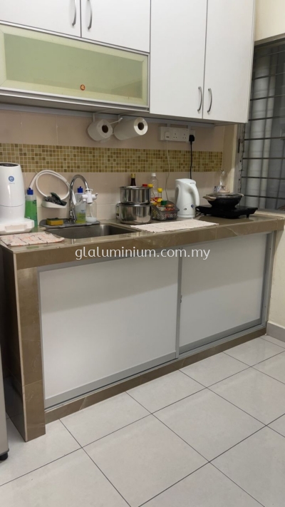 Cabinet sliding door 2 panel@Putra Suria Residensi,jalan jelawat 2,cheras Kuala lumpur