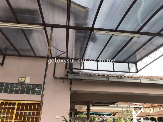 Progress done:To dismantle old panel,supply and install new polycarbonate hollow panel awning - Klang