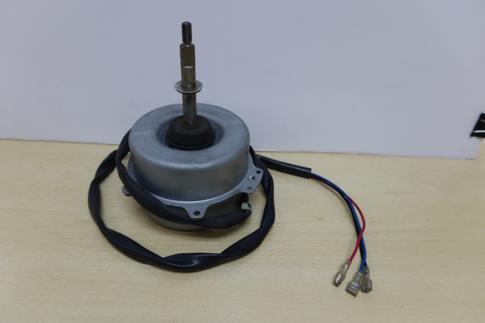 CARRIER YDK53-6C 53W (1PH) (W/O 3.0UF CAP.) OUTDOOR FAN MOTOR P/N:11002012003315 (38FN0242120A)