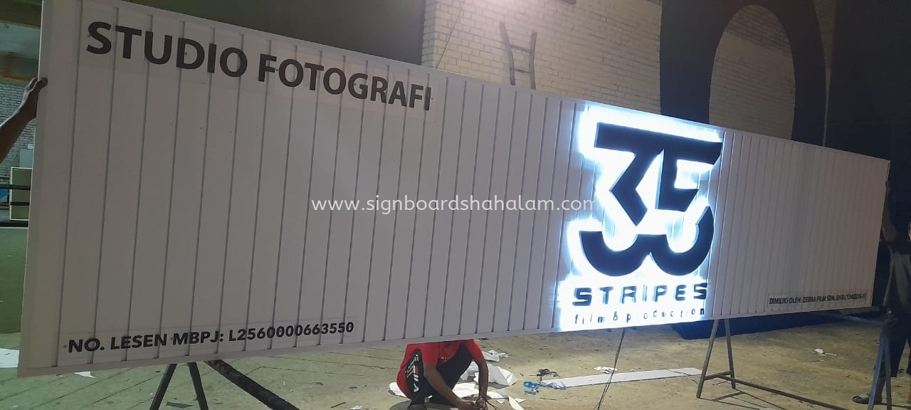 35 Stripes Aluminium Panel 3D LED Backlit Signage at KAJANG,CHERAS,AMPANG.GOMBAK,KEPONG,KOTA DAMANSARA, SHAH ALAM, KAPAR MALAYSIA