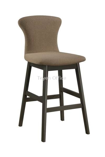 WOODEN HIGH BISTRO STOOL