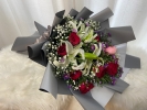 Mx 03 Lily and roses 百合加玫瑰 Hand Bouquet 手捧花