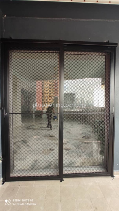 SLIDING DOOR GRILL DIAMOND NET @Winner Heights Condo, Jalan 2/125, Desa Petaling, 57100 Kuala Lumpur.