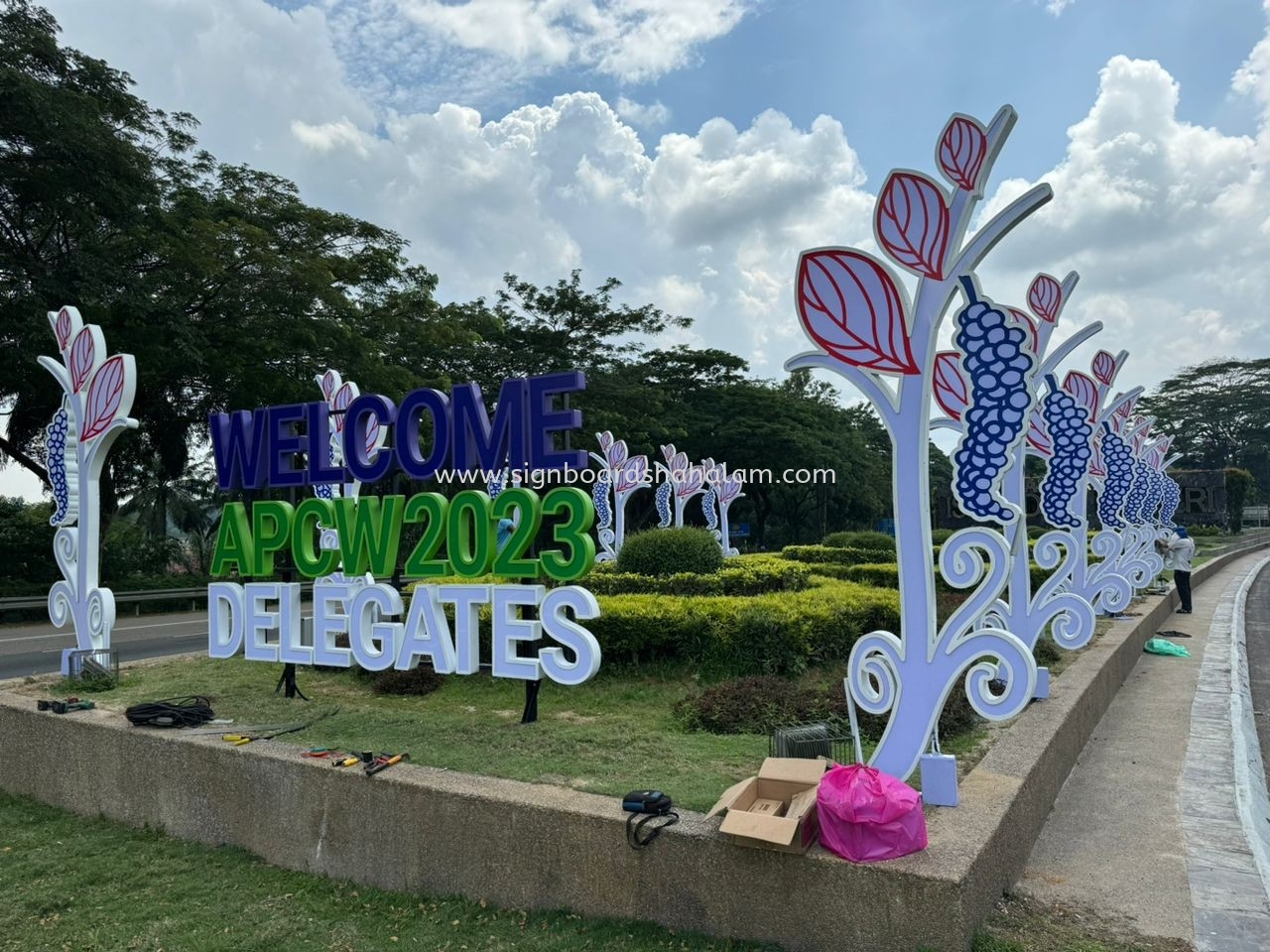 Success HQ 3D LED Box UP Conceal Frontlit Logo and Lettering at DENAI ALAM, ELMINA MALAYSIA, KAJANG, KOTA KEMUNING, BUKIT KEMUNING, KAMPUNG JAWA, PANDAN INDAH, SHAMELIN, PUCHONG JAYA, PUDU, PUNCAK ALAM, PUNCAK JALIL, BUKIT JALIL 