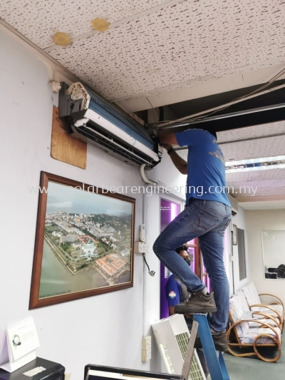 SERVICE & INSTALLATION AIRCOND FOR HOUSE AND OFFICE