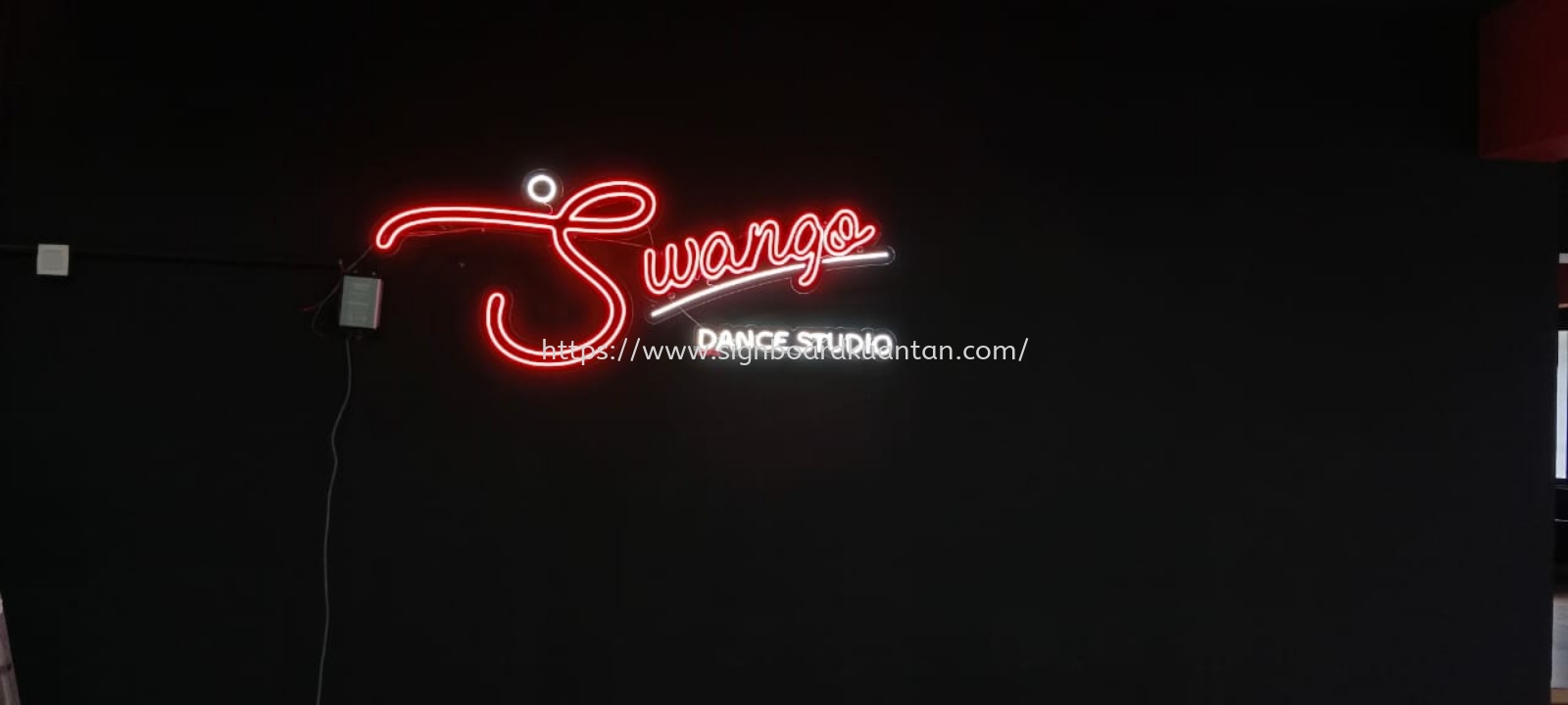 SWANGA DANCE STUDIO INDOOR LED NEON SIGNAGE AT