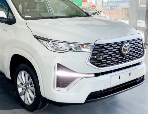 TOYOTA INNOVA 2023 DAYLIGHT 