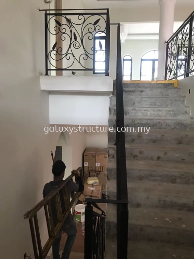 Second progress:1)To fabrication and install new custom make wrought iron powder coated staircase railing with wood handle 2)To fabrication and install new custom make wrought iron powder coated balcony /balustrade railing - Kajang