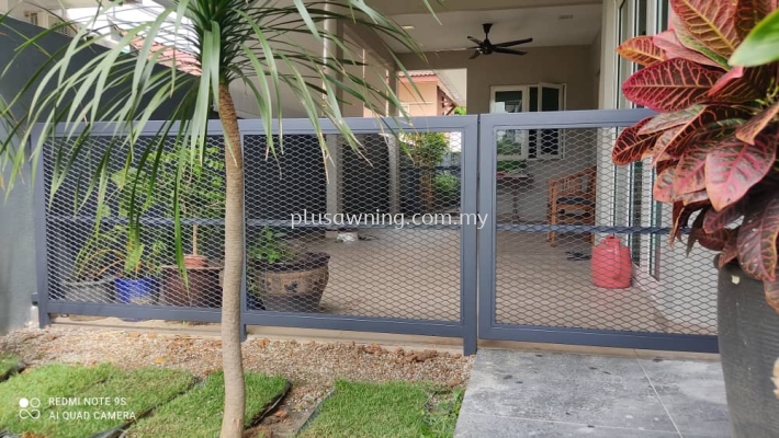 FENCING WITH DIAMOND NET @JALAN USJ 17/3A, SUBANG JAYA, SELANGOR