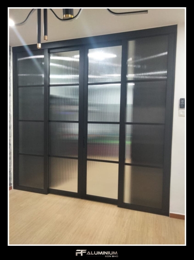 Hanging Sliding Door (4 Panel)