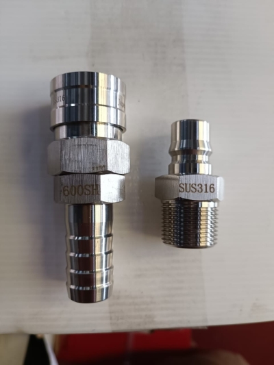 STAINLESS STEEL QUICK COUPLER