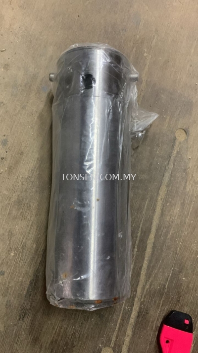 KOBELCO SK250-8 ADJ PISTON ROD 90 X 270