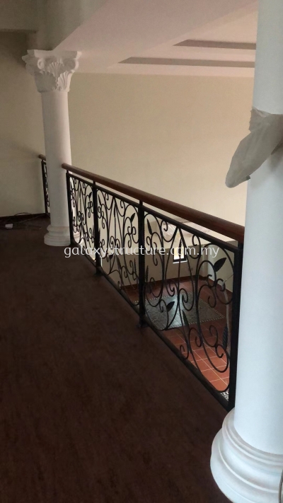 To fabrication and install new custom make wrought iron powder coated staircase railing with wood handle - Kajang 