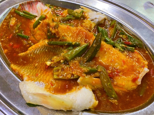 Steamed Talapia with Assam Sauce 