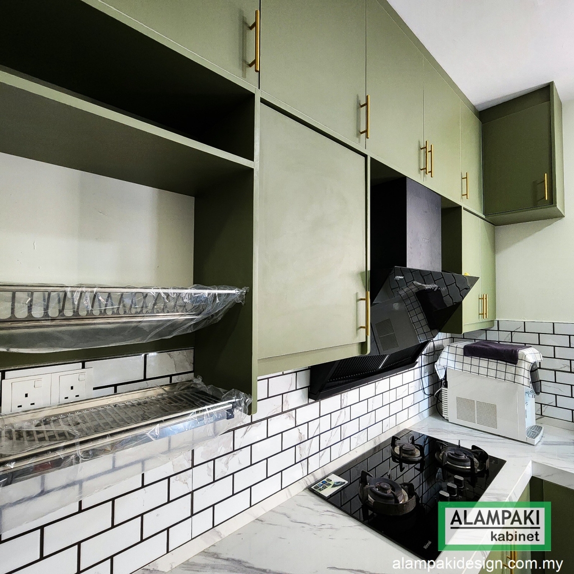 Kabinet Dapur Di Taman Putra Perdana Kontraktor Kabinet Dapur Puchong Kabinet Dapur Rujukan Reka Bentuk UbahSuai Malaysia