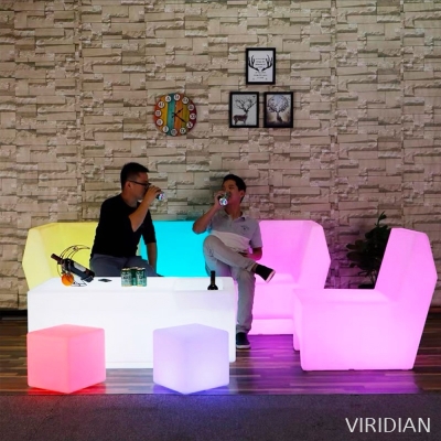 LED table and chair (86)