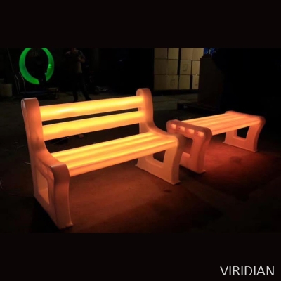 LED table and chair (108)