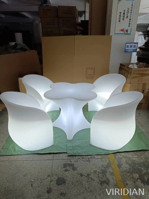 LED table and chair - 4