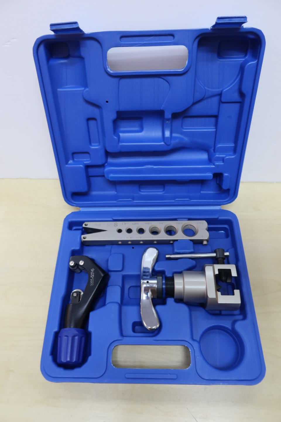 SUNWA FT-808C FLARING TOOL (O.D. 1/4"~3/4") C/W TUBE CUTTER WK-274 (1/8"~1-1/8")